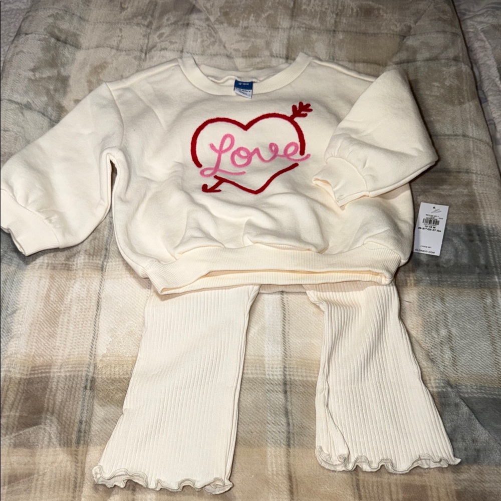 Old Navy Cream and Red Heart Kids Set